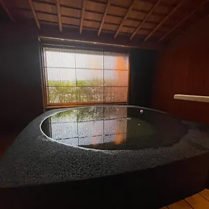 https://takarazuka-onsen-hotel-wakamizu.hotels-osaka.net